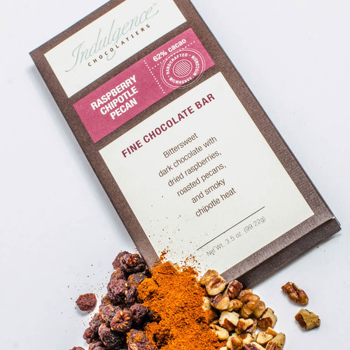 Raspberry Chipotle Pecan (62% cacao)
